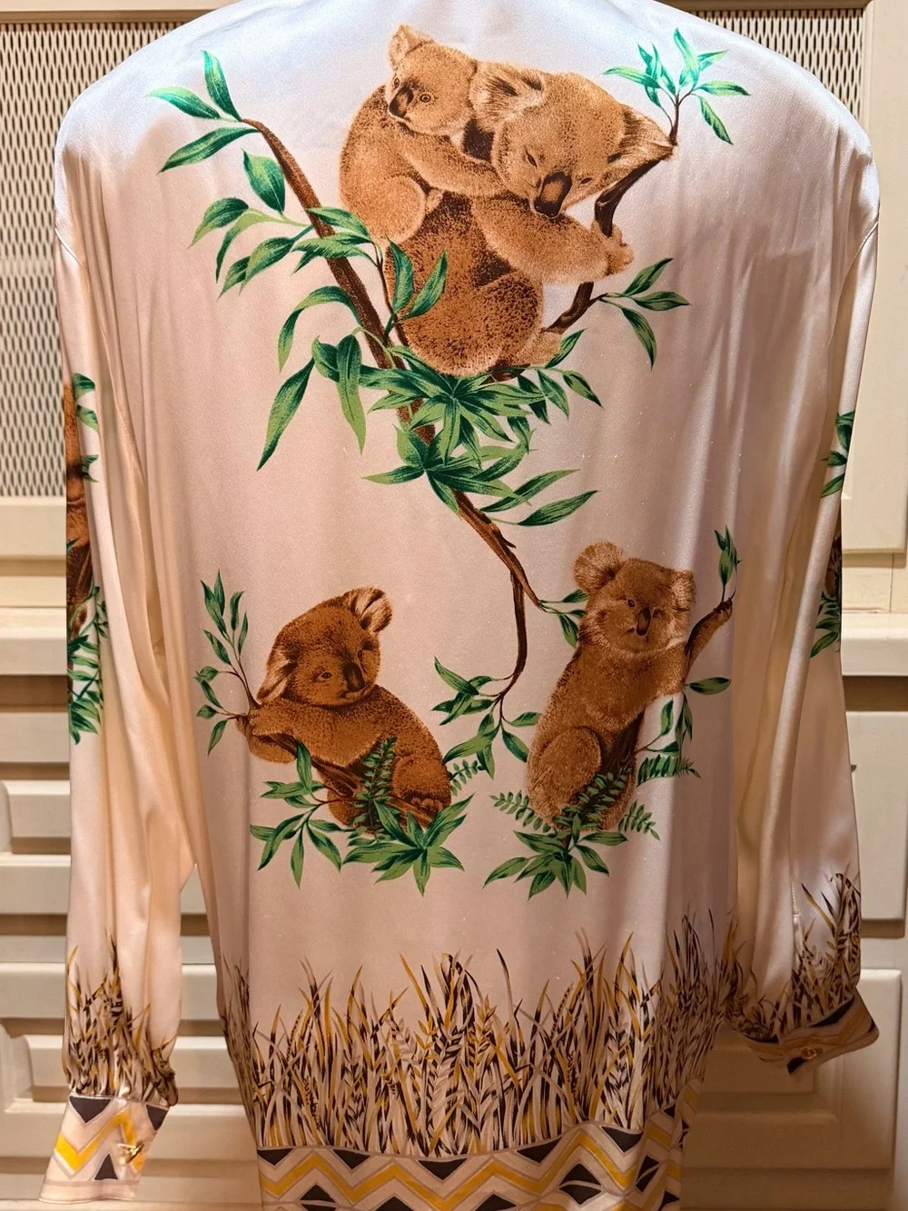Rare Vintage Escada Margaretha Ley NWT Silk Koala Safari Print Blouse - Picture 3 of 5